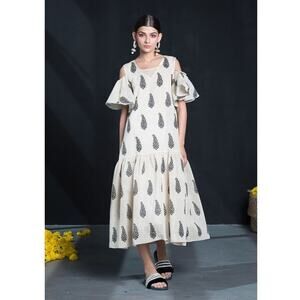 Zayan the Label Saria Maxi Dress Small Cream NWT